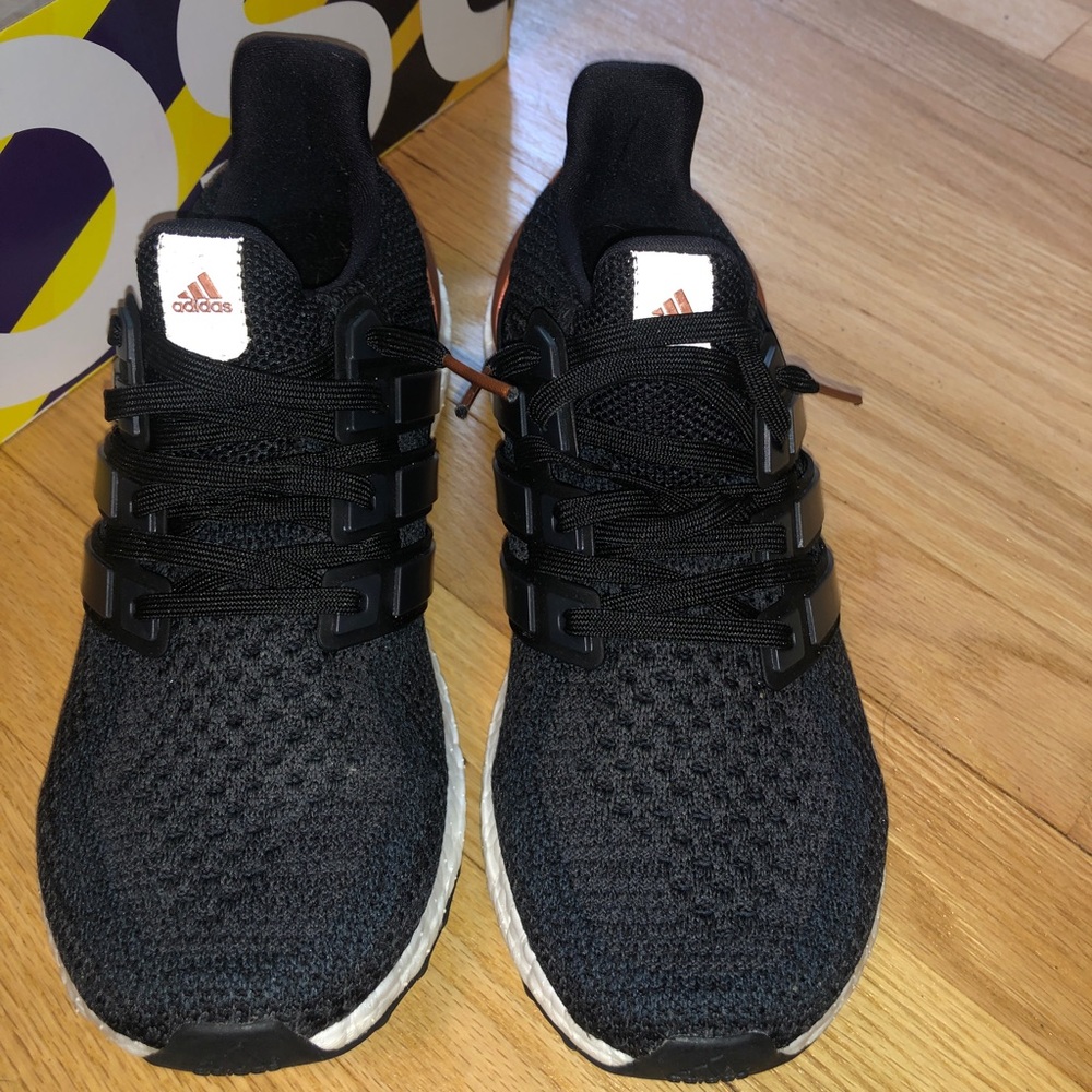 Adidas UltraBoost Ltd Men 8.5 brand new